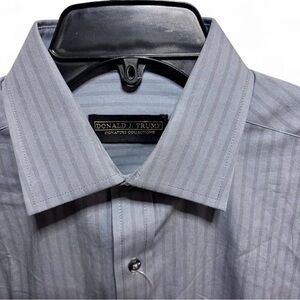 NWT Donald J Trump Signature Collection Gray Striped Men's Shirt. Size: Medium.